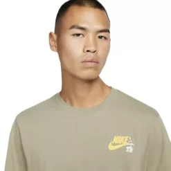 Men's Nike Sportswear Sneaker Gnomies Graphic T-Shirt 7 Men's Nike Sportswear Sneaker Gnomies Graphic T-Shirt -O’Neill Shop 19615087577 2